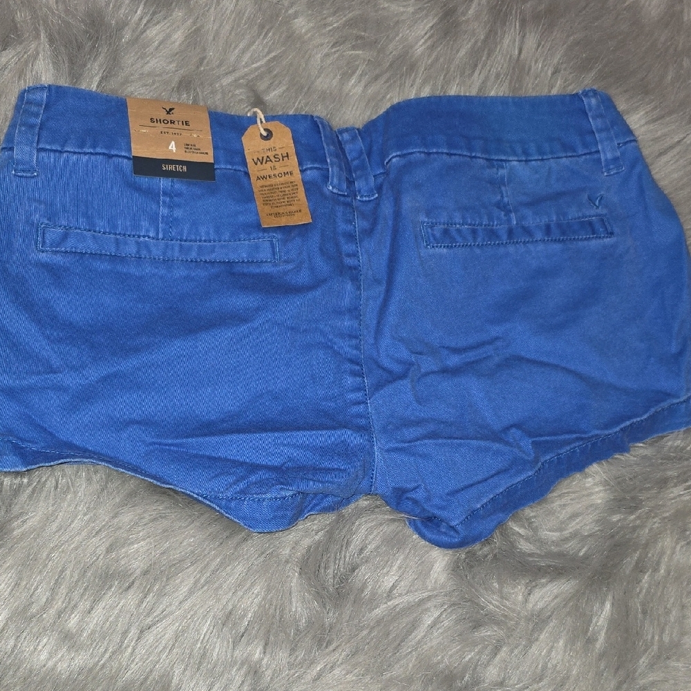 American Eagle Outfitters Vibrant Blue Shorts - Picture 2 of 4
